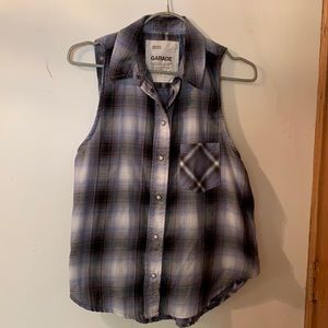 Garage Sleeveless Plaid Button Tank
